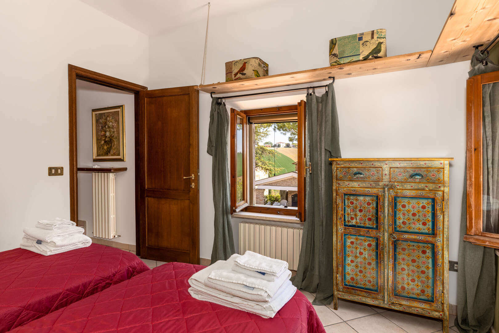 Camere - img009-De7UBEzI